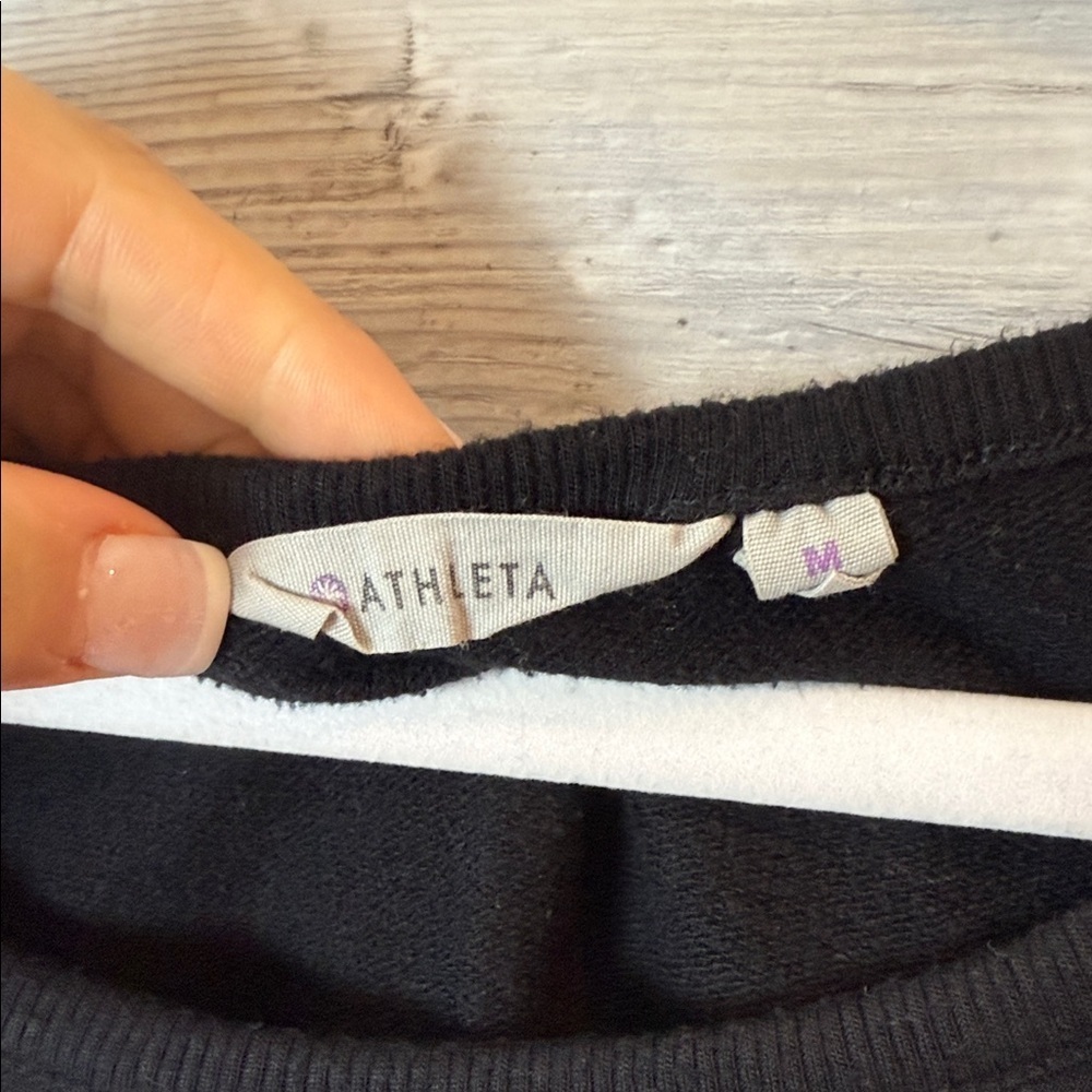 Athleta Women's Black Long Sleeve Top - Picture 2 of 6